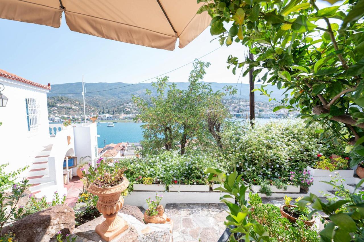 Traditional House Under The Clock Tower With Sweet View Poros Town Eksteriør billede